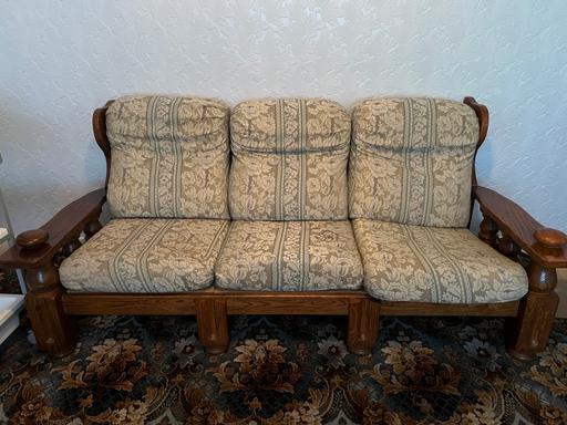 Buy & Sell South Yorkshire Sheffield - Photos for 3+1 sofa & chair 