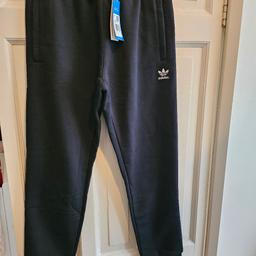 adidas tracksuit bottoms, medium, black, new, £10 pick up only m6 area