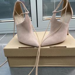 Brand new never worn, cream suede heels from Asos. Perfect for the spring/summer! Please feel free to ask questions ☺️