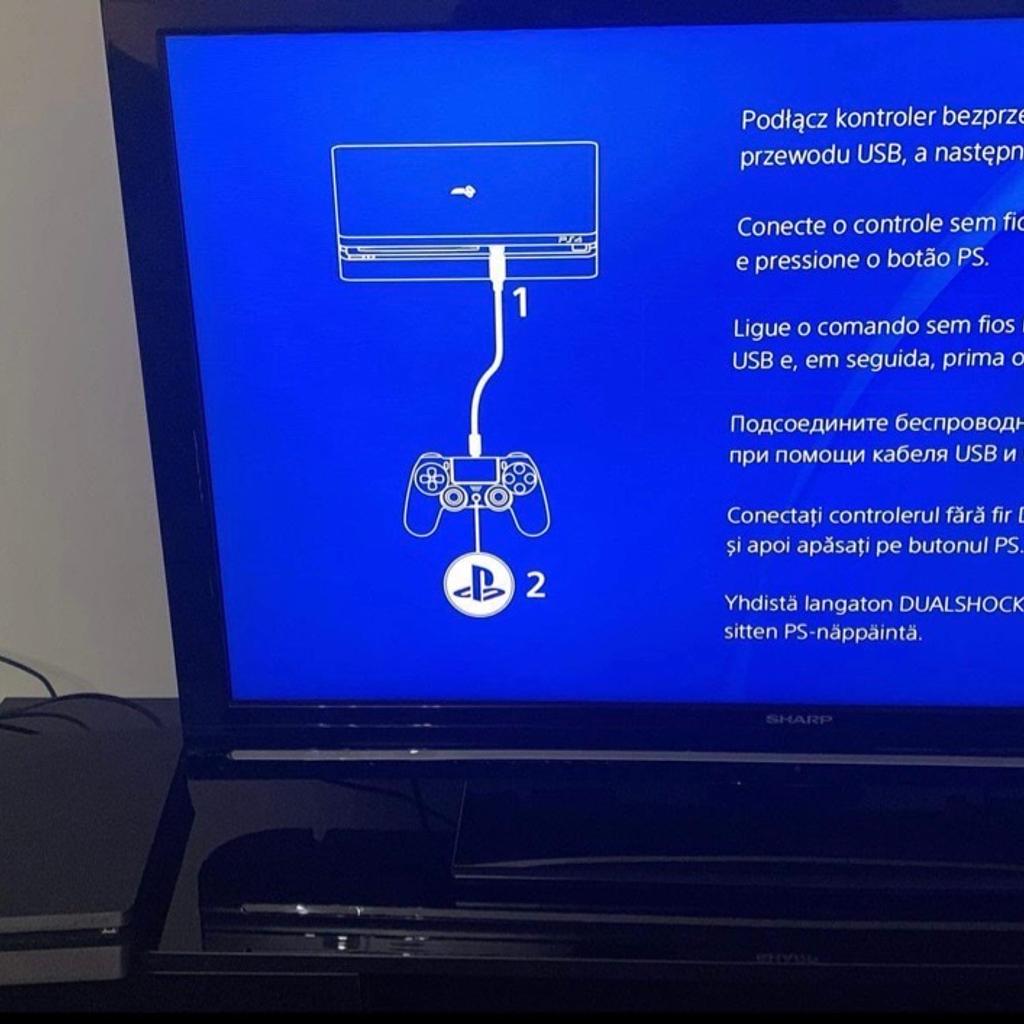 Perfect condition selling due to upgrade to ps5 1 controller