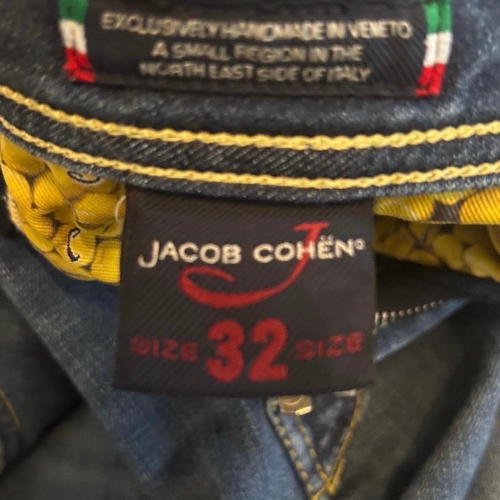 Jacob Cohen Jeans bought from Flannels cost over £400 worn few times., too small for son now.

Grab a bargain £85., post/deliver or kirkby collection.