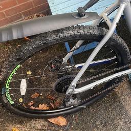 Carrara vengeance mountain bike 26 inch wheels got for myself only used a handful of times been under bike cover to protect it any questions feel free to message me