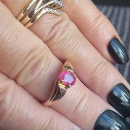 Brand new ladies 9ct yellow gold ring with an oval untreated natural Ruby, fully hallmarked for gold content, Size N