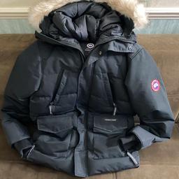 Canada Goose Black Parka Jacket White Fur
Size S can fit people that wear m size as well
Regular fit
Used but in Pristine condition
Detachable fur
Only problem is the zipper there are suppose to be the 2 zippers and the one in picture shown is perfectly fine working but in order to zip up jacket will need new zipper can order and fit which is pretty cheap but as I don’t have the time to do so I’m selling instead
£150 can negotiate
Cash on Collection only
This is like exact (this is Trippleaaa)
Overall any questions ask away