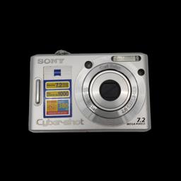 Kompakte 7,2 MP Kamera
mit 3fach Zoom u.
eingebautem Blitz.
Enthalten sind: 2 GB Speicherkarte,
orginal Akku u. Ladegerät.
Eine passende, kleine Transporttasche ist mit dabei.

A 1358