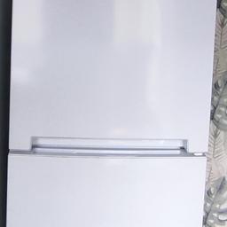 Tall Hotpoint fridge freezer.
Has lots of freezer space.
Also has a semi freeze drawer in the fridge section which is really handy plus a salad drawer.
Very spacious.
This fridge freezer was fixed but also replaced with a new one hence the sell.