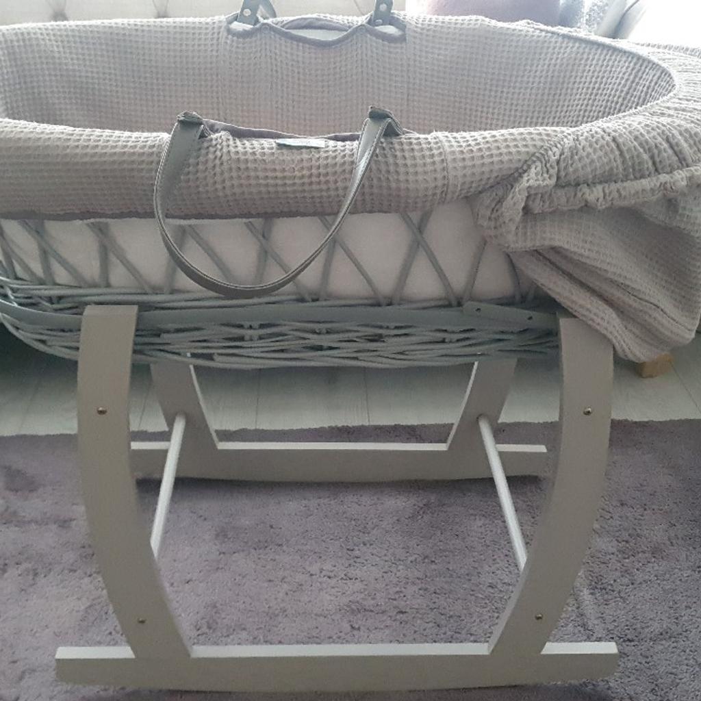 Like new moses basket. Unisex.

Great thing about the moses stand is that it rocks too and so great for getting baby to sleep!

Also has an inbuilt canopy.

Come with moses stand and mattress with washable cloud cover.

Currently on sale online for £40

£15 ONO - quick sale so please provide offer...