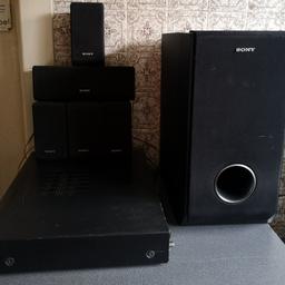 Sony surround sound cinema system has some wear and can't find the leads to connect it to the tv etc so can't test it fully hence the price but does power up as seen in pics
Sold as seen no refunds given
Collection burscough
Please take a look through my other items