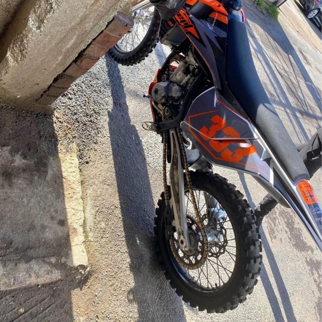 2016 ktm 250 bike runs perfect starts up first time on bottom, Just had a full service, ONO