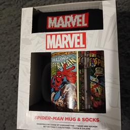 Spiderman socks and mug set
