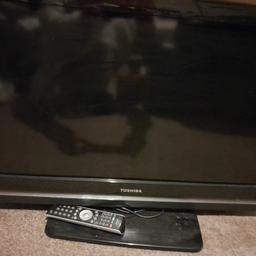this tv been good till now 22nd Feb. used bt and fire stick so has hdmi ports.32" black.fault power comes on but picture are menu will show them goes black . can hear back ground . so think may be a dry wire problem could be easy fix for someone is sold as spare ore repair .offers welcome . my swap for what have you. has remote. £10 o.no.
