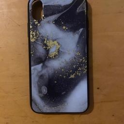 Selling an iPhone XR case, it is like new and barely been used at all. Collection only please.