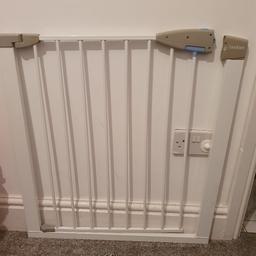 Second hand baby gates sales sale