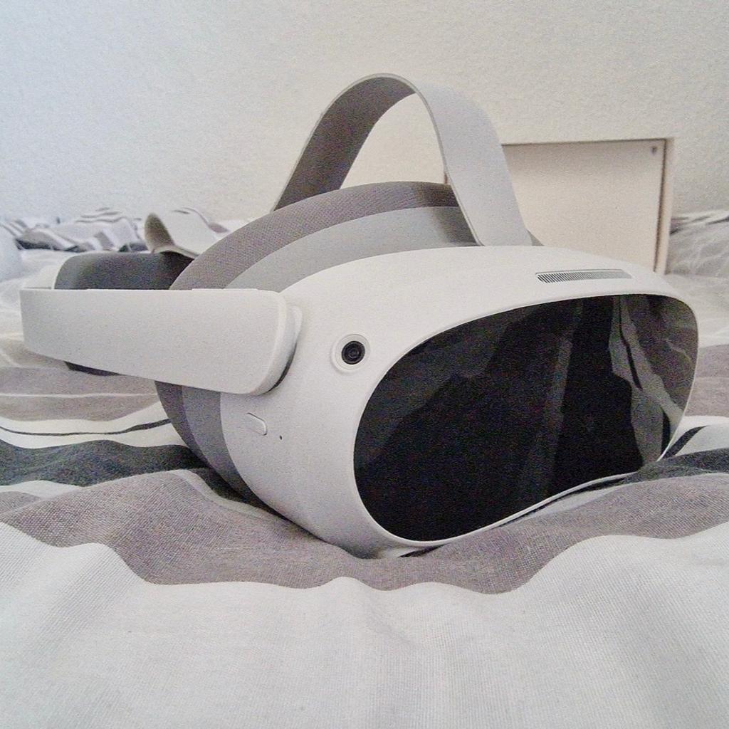 Verkauft wird das PICO 4 VR Headset
Verkauft wird es aufgrund von Neuanschaffung

Funktioniert einwandfrei und ist in einem sehr guten Zustand

Versand gegen Aufpreis möglich