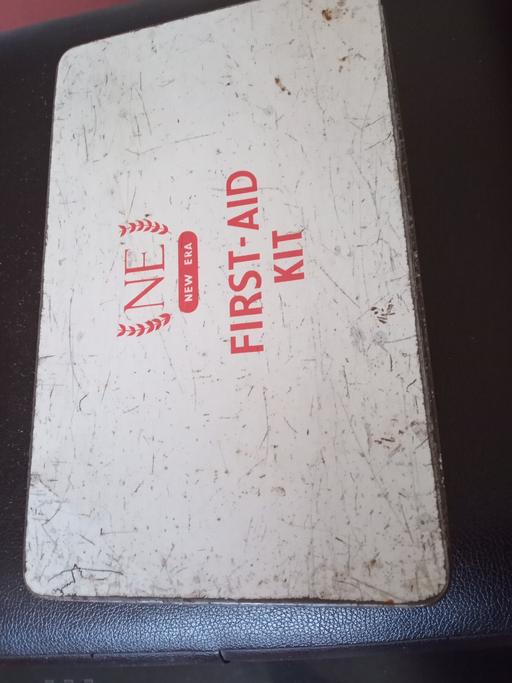 Buy & Sell West Midlands Sandwell - Photos for vintage New Era first aid kit box empty