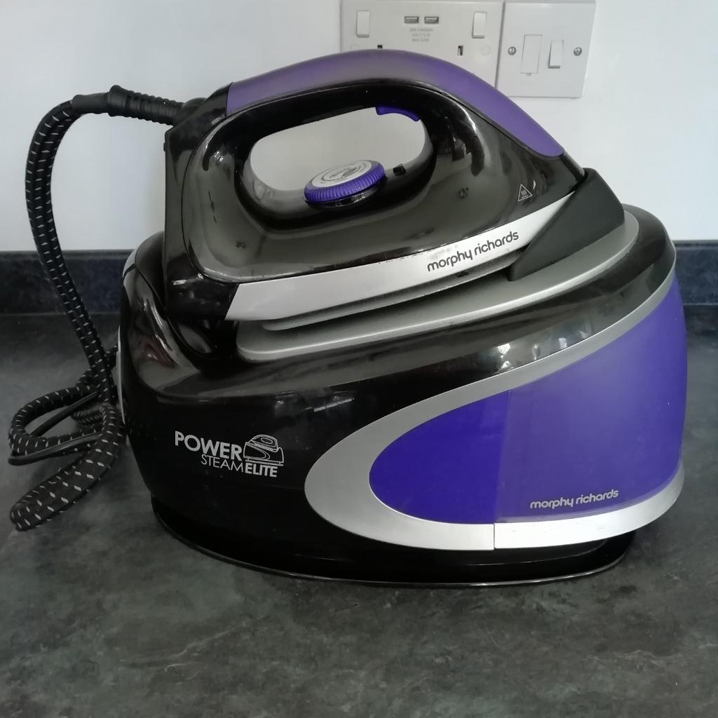 IN VERY GOOD CONDITION

Morphy Richards

Iron Power Steam Elite

Generator 42223

Purple & Black

Speed through your ironing with
ULTIMATE STEAM POWER

Including :-
HUGE water capacity
Ceramic soleplate
Limescale management
Descale

5 Bar Pressure
190g steam Powerful steam

Message Me:- Will deliver local for free - Nottinghamshire / Staffordshire areas

Will deliver to ( upto) Nottinghamshire / Staffordshire areas

Or Collection from S80 3QR / DE13 9AR

Thank You for Looking.