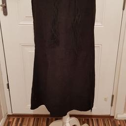 🌟EXCELLENT CONDITION 🌟⁹
BEAUTIFUL BLACK SUEDE LOOK SKIRT, FRINGE BELT, ZIP BACK FASTENING

Please take a look at my other listings,👖👙👗🛍👛🕉👔👕👖

💖 I only sell items that are in good condition (UNLESS DESCRIBED)
& I would be happy to buy myself.💖

📮 I'm happy to combine postage.... 📮

💛 Collection Dudley DY1 2DS Near Russell's Hall Hospital

💚 Delivery Locally for fuel cost, please ask 1st.....

👍👍👍 Thanks for looking, 👍👍👍
🛍👛 Happy Shopping 🛍
🌈🌈 STAY SAFE 🌈
XXXXXXX