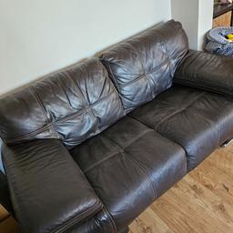 Dark brown leather settees, we have two matching.
Used with some wear visible but plenty of life left in them.
Selling due to re decorating