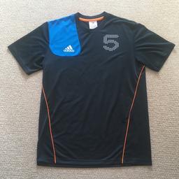 Mens Adidas dry fit style t-shirt, size Medium, only worn a couple of times.