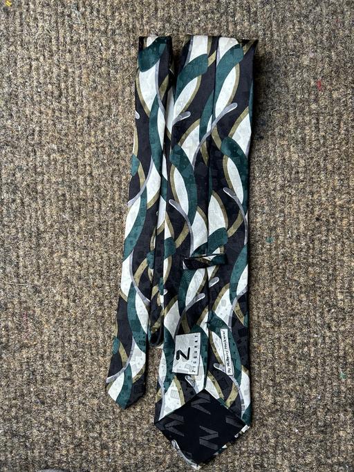 Buy & Sell Hertfordshire Dacorum - Photos for Men’s 100% silk tie