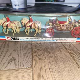 Queens jubilee horse and carriage 1977
in original box
no offers