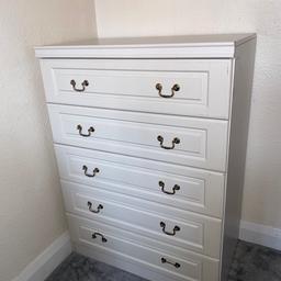 5 drawers 
Good condition 
Collection only
