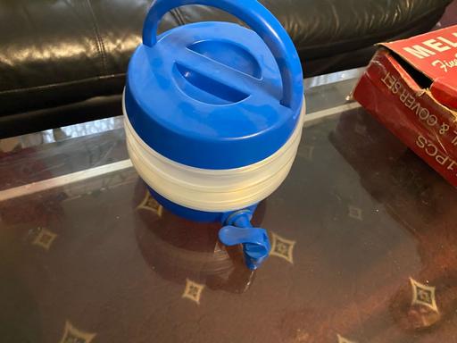 Buy & Sell Hertfordshire Watford - Photos for Vanilla leisure collapsible water container