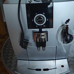 Verkaufe Kaffeevollautomat der Marke Jura.
Maschine kommt frisch vom Service.
