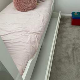 Kids cot bed in excellent condition will come with mattress pick up only