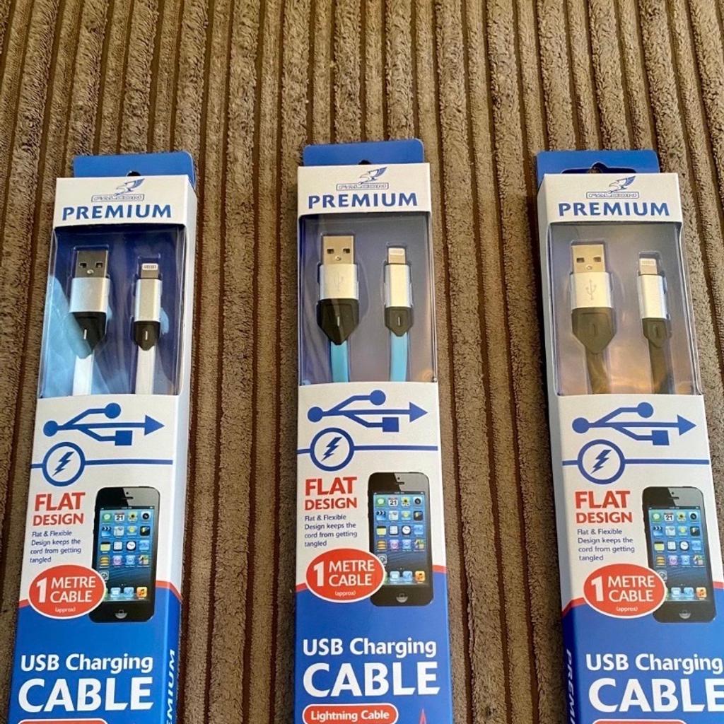 Flat USB Charger Cable Data Sync Charge For Apple iPhone iPad iPod UK. 1 Meter

All brand new
Choice of black/white/blue
Colours
£2 each cable