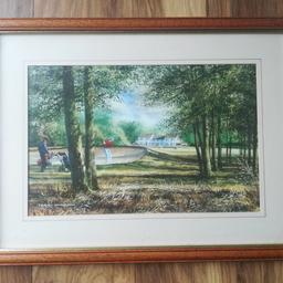 Lovely framed Golf Scene picture by renowned artist Terry Harrison. Width 61 cm, Height 46 cm. Local pick up preferred please from Old Tupton area near Chesterfield. Thanks.