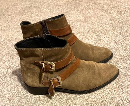 Buy & Sell South West London West Brompton - South West London - Photos for AXN Suede Ankle Boots Size Uk 4