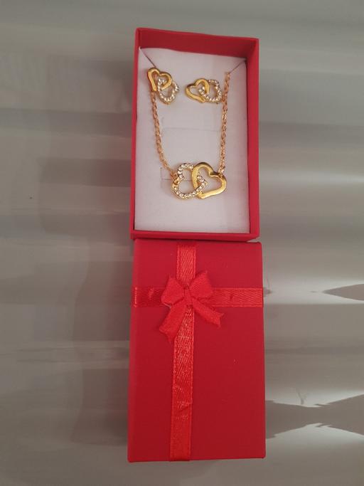 Buy & Sell Lancashire Blackpool - Photos for Double heart bracelet & earrings set NEW