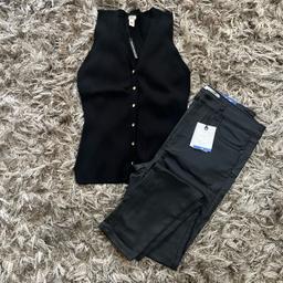 New outfit bundle buy 
River island black ribbed top size14 with lift & shape JENNA short length lift & shape high waisted shiny trousers size14 96% polyester 4% elastane
   
#womenwear #newlook #womensoutfit #size14