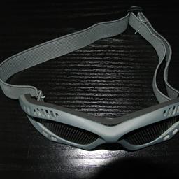 Sie Kaufen hier ein

Brille Airsoft Stahl Metall Augen Schutzbrile

Zustand sehr gut


Farbe: Grau Oliv
Versand Möglich für 5,00€ Extra Möglich.

Da Privat verkauft gibt es keine Garantie Oder Rücknahme.

Viel Spass beim Bieten