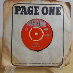 I'M A TRAIN / UP ON A COTTON CLOUD
7" 45rpm Vinyl 1968
PAGE ONE Label POF060
Original Paper Sleeve

Postage possible at buyer's expense with payment by PayPal please so buyer protection will apply 