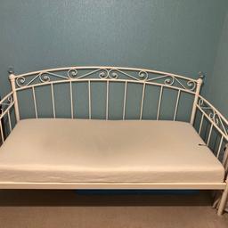 Off white/ivory metal day bed with plastic crystal details. Standard single size. Wooden slatted base, (slats are not sprung slats.) Very good used condition. Has a few minor dints & paint chips but nothing worse or really obvious.
Fully foam mattress included, used but decent condition, mattress cover zips off & has already been removed & washed. The cover is a bit bobbly but this can be removed or it may be possible to replace just the cover due to it being removable, I haven’t checked.
Collection only from M30 Eccles area of Manchester, 5 mins drive from the Trafford Centre. Bed frame will be dismantled ready for collection. UNFORTUNATELY, I AM NOT ABLE TO DELIVER, BUYER COLLECTS.