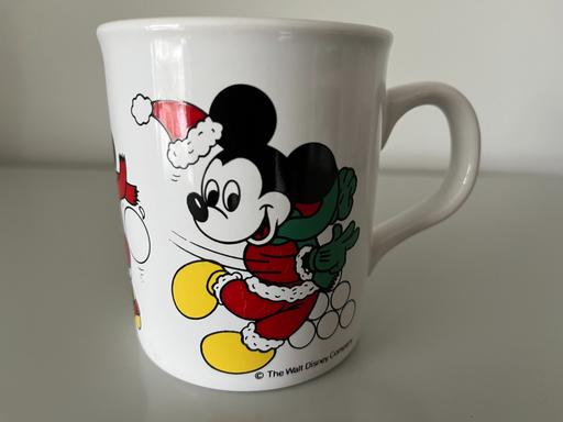 Buy & Sell North Yorkshire Harwood Dale - North Yorkshire - Photos for VINTAGE MICKEY / MINNIE CHRISTMAS MUG