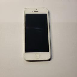 Ich verkaufe hier ein iPhone 5 in weiß mit 16GB internen Speicher. Die Batterie wurde von mir letzte Woche erneuert. 

Bitte um realistischen Preise 

Preise ist nur Platzhalter