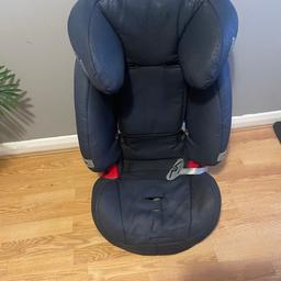 Child’s car seat
Very comfortable

Collection only please