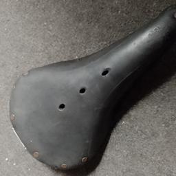Brooks champion standard B17 saddle
Pick up only bolton
£10 for quick sale
First come first served