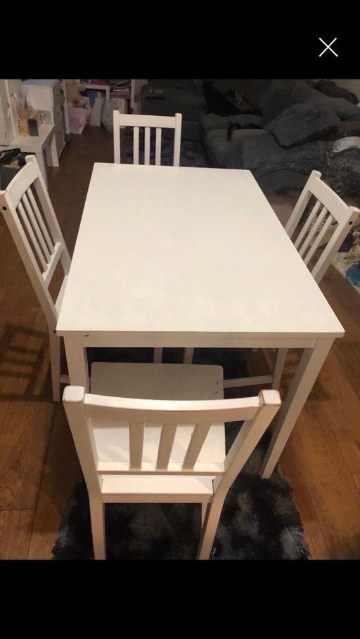 Buy & Sell South West London Earls Court - South West London - Photos for White table and chairs