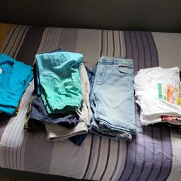 boys age 11/12 summer bundle
13 vests
12 shorts
5 t.shirt, mixed brand
river island, primark, next, nike, levies.
in good clean condition, some are new.