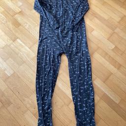 Pyjama (Einteiler) Gr. 176/180

5