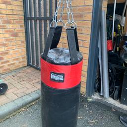 Original Lonsdale immaculate condition Punch bag includes hanging accessories 
Ready to be picked up at anytime 
Collection only