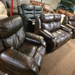 like new 2seater standard 2chairs are electric recliners delivery available