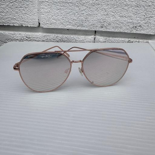 Buy & Sell South West London Merton - Photos for Sunglasses