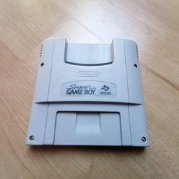 Adapter um auf dem Super Nintendo, Gameboy Spiele spielen zu können.
Gebraucht funktioniert aber Einwandfrei. Preis inkl. Versand