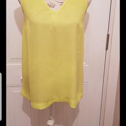 Beautiful Neon Yellow Sun Top
V neck front
Excellent Condition

🌟🌟🌟 Pase take a look at my other listings,🌟🌟🌟🌟

💖 I only sell items that are in good condition (UNLESS DESCRIBED)
& I would be happy to buy myself.💖

📮 I'm happy to combine postage.... 📮

💛 Collection Dudley DY1 2DS Near Russell's Hall Hospital

👍👍👍 Thanks for looking, 👍👍👍
🛍👛 Happy Shopping 🛍👛