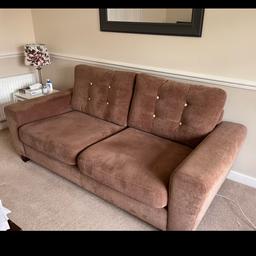 3 seater sofa x 2
Colour: Brown
Excellent condition, pet free & Smoke free house. 13 months old
Seats/ padding good
House sale forces sale
From Sofology paid £699 each =£1400 for both.
Selling for £550 for both

Size:
92cm deep
202cm length
Arm height 57cm
Seat height 43cm

Collection solihull, B92
Feet can be removed easily